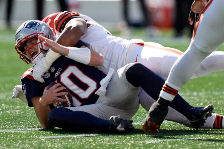 Patriots overcome Garrett’s 5 sacks to top Browns
